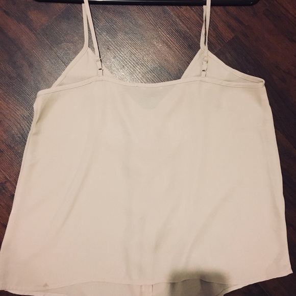 Forever 21 classy tank top - Picture 3 of 3